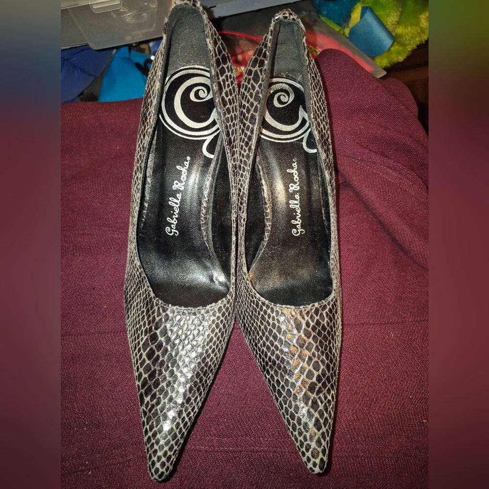 Nwot Gabriella Rocha Snakeskin Stiletto Heels 8